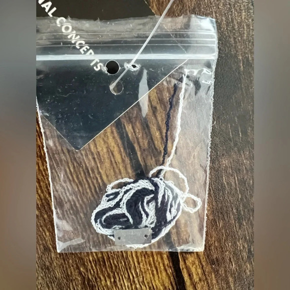 I.N.C. International Concepts | women’s sweater. Size: S. - Picture 13 of 14